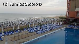 [P07] Piscina mare si plaja cu sezlonguri » foto by sarmi69
 - 
<span class="allrVoted glyphicon glyphicon-heart hidden" id="av773827"></span>
<a class="m-l-10 hidden" id="sv773827" onclick="voting_Foto_DelVot(,773827,1924)" role="button">șterge vot <span class="glyphicon glyphicon-remove"></span></a>
<a id="v9773827" class=" c-red"  onclick="voting_Foto_SetVot(773827)" role="button"><span class="glyphicon glyphicon-heart-empty"></span> <b>LIKE</b> = Votează poza</a> <img class="hidden"  id="f773827W9" src="/imagini/loader.gif" border="0" /><span class="AjErrMes hidden" id="e773827ErM"></span>