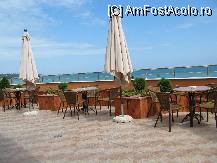 [P08] Terasa de la lobby bar, cu vedere la mare. » foto by Anturium
 - 
<span class="allrVoted glyphicon glyphicon-heart hidden" id="av14743"></span>
<a class="m-l-10 hidden" id="sv14743" onclick="voting_Foto_DelVot(,14743,1924)" role="button">șterge vot <span class="glyphicon glyphicon-remove"></span></a>
<a id="v914743" class=" c-red"  onclick="voting_Foto_SetVot(14743)" role="button"><span class="glyphicon glyphicon-heart-empty"></span> <b>LIKE</b> = Votează poza</a> <img class="hidden"  id="f14743W9" src="/imagini/loader.gif" border="0" /><span class="AjErrMes hidden" id="e14743ErM"></span>