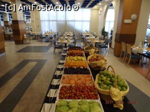 [P06] restaurant - fructe » foto by rdlc
 - 
<span class="allrVoted glyphicon glyphicon-heart hidden" id="av871447"></span>
<a class="m-l-10 hidden" id="sv871447" onclick="voting_Foto_DelVot(,871447,1924)" role="button">șterge vot <span class="glyphicon glyphicon-remove"></span></a>
<a id="v9871447" class=" c-red"  onclick="voting_Foto_SetVot(871447)" role="button"><span class="glyphicon glyphicon-heart-empty"></span> <b>LIKE</b> = Votează poza</a> <img class="hidden"  id="f871447W9" src="/imagini/loader.gif" border="0" /><span class="AjErrMes hidden" id="e871447ErM"></span>