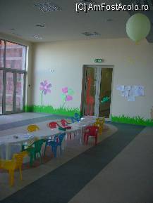 [P22] Hotel Sol Luna Bay - Obzor, camera copiilor » foto by magdalena
 - 
<span class="allrVoted glyphicon glyphicon-heart hidden" id="av70959"></span>
<a class="m-l-10 hidden" id="sv70959" onclick="voting_Foto_DelVot(,70959,1924)" role="button">șterge vot <span class="glyphicon glyphicon-remove"></span></a>
<a id="v970959" class=" c-red"  onclick="voting_Foto_SetVot(70959)" role="button"><span class="glyphicon glyphicon-heart-empty"></span> <b>LIKE</b> = Votează poza</a> <img class="hidden"  id="f70959W9" src="/imagini/loader.gif" border="0" /><span class="AjErrMes hidden" id="e70959ErM"></span>