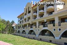 [P05] Hotel Belville - o parte vazuta din spate, dinspre Holiday Village » foto by deliutza27
 - 
<span class="allrVoted glyphicon glyphicon-heart hidden" id="av70901"></span>
<a class="m-l-10 hidden" id="sv70901" onclick="voting_Foto_DelVot(,70901,1929)" role="button">șterge vot <span class="glyphicon glyphicon-remove"></span></a>
<a id="v970901" class=" c-red"  onclick="voting_Foto_SetVot(70901)" role="button"><span class="glyphicon glyphicon-heart-empty"></span> <b>LIKE</b> = Votează poza</a> <img class="hidden"  id="f70901W9" src="/imagini/loader.gif" border="0" /><span class="AjErrMes hidden" id="e70901ErM"></span>
