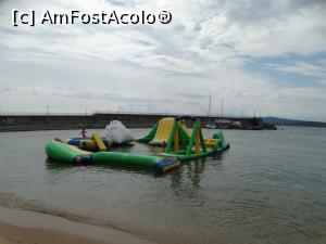 [P09] Gonflabile plutitoare pentru kinderi în față la Marina Beach » foto by Kavarnap
 - 
<span class="allrVoted glyphicon glyphicon-heart hidden" id="av1092160"></span>
<a class="m-l-10 hidden" id="sv1092160" onclick="voting_Foto_DelVot(,1092160,1930)" role="button">șterge vot <span class="glyphicon glyphicon-remove"></span></a>
<a id="v91092160" class=" c-red"  onclick="voting_Foto_SetVot(1092160)" role="button"><span class="glyphicon glyphicon-heart-empty"></span> <b>LIKE</b> = Votează poza</a> <img class="hidden"  id="f1092160W9" src="/imagini/loader.gif" border="0" /><span class="AjErrMes hidden" id="e1092160ErM"></span>