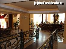 [P09] intrarea de la receptie la lobby bar » foto by geosler
 - 
<span class="allrVoted glyphicon glyphicon-heart hidden" id="av104460"></span>
<a class="m-l-10 hidden" id="sv104460" onclick="voting_Foto_DelVot(,104460,1931)" role="button">șterge vot <span class="glyphicon glyphicon-remove"></span></a>
<a id="v9104460" class=" c-red"  onclick="voting_Foto_SetVot(104460)" role="button"><span class="glyphicon glyphicon-heart-empty"></span> <b>LIKE</b> = Votează poza</a> <img class="hidden"  id="f104460W9" src="/imagini/loader.gif" border="0" /><span class="AjErrMes hidden" id="e104460ErM"></span>