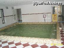 [P18] jacuzzi,se afla sub terasa restaurantului in fata in stinga sau in dreapta sali pt sauna dusuri si toalete curatenie ca la farmacie si binentelkes mesajul ce set peste tot in resort attention wet floor » foto by ravenala22
 - 
<span class="allrVoted glyphicon glyphicon-heart hidden" id="av93232"></span>
<a class="m-l-10 hidden" id="sv93232" onclick="voting_Foto_DelVot(,93232,1932)" role="button">șterge vot <span class="glyphicon glyphicon-remove"></span></a>
<a id="v993232" class=" c-red"  onclick="voting_Foto_SetVot(93232)" role="button"><span class="glyphicon glyphicon-heart-empty"></span> <b>LIKE</b> = Votează poza</a> <img class="hidden"  id="f93232W9" src="/imagini/loader.gif" border="0" /><span class="AjErrMes hidden" id="e93232ErM"></span>