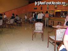 [P17] Barul din zona receptiei. Deschis pina la ora 01.00.  » foto by bobyrodin
 - 
<span class="allrVoted glyphicon glyphicon-heart hidden" id="av401318"></span>
<a class="m-l-10 hidden" id="sv401318" onclick="voting_Foto_DelVot(,401318,1932)" role="button">șterge vot <span class="glyphicon glyphicon-remove"></span></a>
<a id="v9401318" class=" c-red"  onclick="voting_Foto_SetVot(401318)" role="button"><span class="glyphicon glyphicon-heart-empty"></span> <b>LIKE</b> = Votează poza</a> <img class="hidden"  id="f401318W9" src="/imagini/loader.gif" border="0" /><span class="AjErrMes hidden" id="e401318ErM"></span>