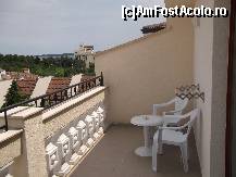 [P06] balconul utilat cu uscator de rufe » foto by bobyrodin
 - 
<span class="allrVoted glyphicon glyphicon-heart hidden" id="av401307"></span>
<a class="m-l-10 hidden" id="sv401307" onclick="voting_Foto_DelVot(,401307,1932)" role="button">șterge vot <span class="glyphicon glyphicon-remove"></span></a>
<a id="v9401307" class=" c-red"  onclick="voting_Foto_SetVot(401307)" role="button"><span class="glyphicon glyphicon-heart-empty"></span> <b>LIKE</b> = Votează poza</a> <img class="hidden"  id="f401307W9" src="/imagini/loader.gif" border="0" /><span class="AjErrMes hidden" id="e401307ErM"></span>