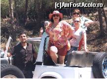 [P15] JEEP SAFARI - SUPER!!! » foto by suzzy47*
 - 
<span class="allrVoted glyphicon glyphicon-heart hidden" id="av223362"></span>
<a class="m-l-10 hidden" id="sv223362" onclick="voting_Foto_DelVot(,223362,1933)" role="button">șterge vot <span class="glyphicon glyphicon-remove"></span></a>
<a id="v9223362" class=" c-red"  onclick="voting_Foto_SetVot(223362)" role="button"><span class="glyphicon glyphicon-heart-empty"></span> <b>LIKE</b> = Votează poza</a> <img class="hidden"  id="f223362W9" src="/imagini/loader.gif" border="0" /><span class="AjErrMes hidden" id="e223362ErM"></span>