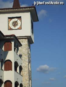 [P05] turnul cu ceas poate cel mai cunoscut pentru ca ceasul functioneaza » foto by jilapitis
 - 
<span class="allrVoted glyphicon glyphicon-heart hidden" id="av108548"></span>
<a class="m-l-10 hidden" id="sv108548" onclick="voting_Foto_DelVot(,108548,1935)" role="button">șterge vot <span class="glyphicon glyphicon-remove"></span></a>
<a id="v9108548" class=" c-red"  onclick="voting_Foto_SetVot(108548)" role="button"><span class="glyphicon glyphicon-heart-empty"></span> <b>LIKE</b> = Votează poza</a> <img class="hidden"  id="f108548W9" src="/imagini/loader.gif" border="0" /><span class="AjErrMes hidden" id="e108548ErM"></span>