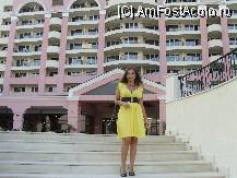 [P12] Pe scara dinspre piscine
 » foto by mari_stoica06
 - 
<span class="allrVoted glyphicon glyphicon-heart hidden" id="av14164"></span>
<a class="m-l-10 hidden" id="sv14164" onclick="voting_Foto_DelVot(,14164,1939)" role="button">șterge vot <span class="glyphicon glyphicon-remove"></span></a>
<a id="v914164" class=" c-red"  onclick="voting_Foto_SetVot(14164)" role="button"><span class="glyphicon glyphicon-heart-empty"></span> <b>LIKE</b> = Votează poza</a> <img class="hidden"  id="f14164W9" src="/imagini/loader.gif" border="0" /><span class="AjErrMes hidden" id="e14164ErM"></span>