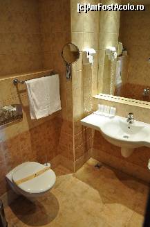 [P07] baie camera dubla matrimoniala » foto by annays*
 - 
<span class="allrVoted glyphicon glyphicon-heart hidden" id="av107577"></span>
<a class="m-l-10 hidden" id="sv107577" onclick="voting_Foto_DelVot(,107577,1941)" role="button">șterge vot <span class="glyphicon glyphicon-remove"></span></a>
<a id="v9107577" class=" c-red"  onclick="voting_Foto_SetVot(107577)" role="button"><span class="glyphicon glyphicon-heart-empty"></span> <b>LIKE</b> = Votează poza</a> <img class="hidden"  id="f107577W9" src="/imagini/loader.gif" border="0" /><span class="AjErrMes hidden" id="e107577ErM"></span>