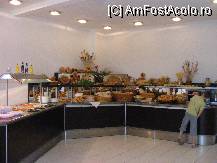 [P11] zona panificatie: chifle mari si mici, baghete si mini-baghete, toast alb/negru, paine pe vatra, paine cu seminte si fara ... prajitorul alaturi » foto by amalia.ciobanu*
 - 
<span class="allrVoted glyphicon glyphicon-heart hidden" id="av101585"></span>
<a class="m-l-10 hidden" id="sv101585" onclick="voting_Foto_DelVot(,101585,1942)" role="button">șterge vot <span class="glyphicon glyphicon-remove"></span></a>
<a id="v9101585" class=" c-red"  onclick="voting_Foto_SetVot(101585)" role="button"><span class="glyphicon glyphicon-heart-empty"></span> <b>LIKE</b> = Votează poza</a> <img class="hidden"  id="f101585W9" src="/imagini/loader.gif" border="0" /><span class="AjErrMes hidden" id="e101585ErM"></span>