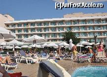 [P08] Corpul D, vedere dinspre piscina » foto by giximan
 - 
<span class="allrVoted glyphicon glyphicon-heart hidden" id="av113663"></span>
<a class="m-l-10 hidden" id="sv113663" onclick="voting_Foto_DelVot(,113663,1946)" role="button">șterge vot <span class="glyphicon glyphicon-remove"></span></a>
<a id="v9113663" class=" c-red"  onclick="voting_Foto_SetVot(113663)" role="button"><span class="glyphicon glyphicon-heart-empty"></span> <b>LIKE</b> = Votează poza</a> <img class="hidden"  id="f113663W9" src="/imagini/loader.gif" border="0" /><span class="AjErrMes hidden" id="e113663ErM"></span>