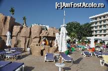 [P09] Dusurile de la piscina » foto by giximan
 - 
<span class="allrVoted glyphicon glyphicon-heart hidden" id="av113666"></span>
<a class="m-l-10 hidden" id="sv113666" onclick="voting_Foto_DelVot(,113666,1946)" role="button">șterge vot <span class="glyphicon glyphicon-remove"></span></a>
<a id="v9113666" class=" c-red"  onclick="voting_Foto_SetVot(113666)" role="button"><span class="glyphicon glyphicon-heart-empty"></span> <b>LIKE</b> = Votează poza</a> <img class="hidden"  id="f113666W9" src="/imagini/loader.gif" border="0" /><span class="AjErrMes hidden" id="e113666ErM"></span>