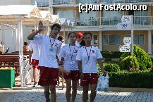 [P04] Echipa de animatori » foto by smenica
 - 
<span class="allrVoted glyphicon glyphicon-heart hidden" id="av108160"></span>
<a class="m-l-10 hidden" id="sv108160" onclick="voting_Foto_DelVot(,108160,1946)" role="button">șterge vot <span class="glyphicon glyphicon-remove"></span></a>
<a id="v9108160" class=" c-red"  onclick="voting_Foto_SetVot(108160)" role="button"><span class="glyphicon glyphicon-heart-empty"></span> <b>LIKE</b> = Votează poza</a> <img class="hidden"  id="f108160W9" src="/imagini/loader.gif" border="0" /><span class="AjErrMes hidden" id="e108160ErM"></span>