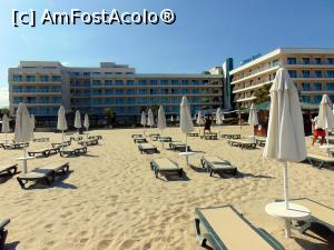 [P05] Plaja hotelului » foto by cristisch2003
 - 
<span class="allrVoted glyphicon glyphicon-heart hidden" id="av1174674"></span>
<a class="m-l-10 hidden" id="sv1174674" onclick="voting_Foto_DelVot(,1174674,1946)" role="button">șterge vot <span class="glyphicon glyphicon-remove"></span></a>
<a id="v91174674" class=" c-red"  onclick="voting_Foto_SetVot(1174674)" role="button"><span class="glyphicon glyphicon-heart-empty"></span> <b>LIKE</b> = Votează poza</a> <img class="hidden"  id="f1174674W9" src="/imagini/loader.gif" border="0" /><span class="AjErrMes hidden" id="e1174674ErM"></span>