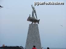 [P25] monument la intrarea in nessebar » foto by raylight
 - 
<span class="allrVoted glyphicon glyphicon-heart hidden" id="av114811"></span>
<a class="m-l-10 hidden" id="sv114811" onclick="voting_Foto_DelVot(,114811,1951)" role="button">șterge vot <span class="glyphicon glyphicon-remove"></span></a>
<a id="v9114811" class=" c-red"  onclick="voting_Foto_SetVot(114811)" role="button"><span class="glyphicon glyphicon-heart-empty"></span> <b>LIKE</b> = Votează poza</a> <img class="hidden"  id="f114811W9" src="/imagini/loader.gif" border="0" /><span class="AjErrMes hidden" id="e114811ErM"></span>