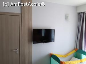 [P05] Camera » foto by Crasniuc
 - 
<span class="allrVoted glyphicon glyphicon-heart hidden" id="av897048"></span>
<a class="m-l-10 hidden" id="sv897048" onclick="voting_Foto_DelVot(,897048,1951)" role="button">șterge vot <span class="glyphicon glyphicon-remove"></span></a>
<a id="v9897048" class=" c-red"  onclick="voting_Foto_SetVot(897048)" role="button"><span class="glyphicon glyphicon-heart-empty"></span> <b>LIKE</b> = Votează poza</a> <img class="hidden"  id="f897048W9" src="/imagini/loader.gif" border="0" /><span class="AjErrMes hidden" id="e897048ErM"></span>