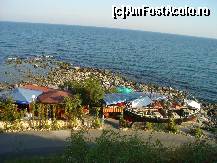 [P04] Vedere de sus  de la un restaurant.Cel mai bun zargan proaspat pe care l-am mancat vreodata » foto by ivanov_alina
 - 
<span class="allrVoted glyphicon glyphicon-heart hidden" id="av93117"></span>
<a class="m-l-10 hidden" id="sv93117" onclick="voting_Foto_DelVot(,93117,1951)" role="button">șterge vot <span class="glyphicon glyphicon-remove"></span></a>
<a id="v993117" class=" c-red"  onclick="voting_Foto_SetVot(93117)" role="button"><span class="glyphicon glyphicon-heart-empty"></span> <b>LIKE</b> = Votează poza</a> <img class="hidden"  id="f93117W9" src="/imagini/loader.gif" border="0" /><span class="AjErrMes hidden" id="e93117ErM"></span>