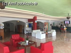 [P03] Holul recepției cu deschiderea spre “Office” » foto by Yersinia Pestis
 - 
<span class="allrVoted glyphicon glyphicon-heart hidden" id="av983932"></span>
<a class="m-l-10 hidden" id="sv983932" onclick="voting_Foto_DelVot(,983932,1955)" role="button">șterge vot <span class="glyphicon glyphicon-remove"></span></a>
<a id="v9983932" class=" c-red"  onclick="voting_Foto_SetVot(983932)" role="button"><span class="glyphicon glyphicon-heart-empty"></span> <b>LIKE</b> = Votează poza</a> <img class="hidden"  id="f983932W9" src="/imagini/loader.gif" border="0" /><span class="AjErrMes hidden" id="e983932ErM"></span>