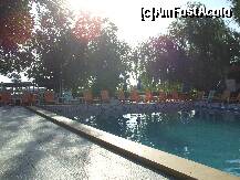 [P07] Asa arata piscina dimineata,in cursul zilei ea se animeaza » foto by turkn
 - 
<span class="allrVoted glyphicon glyphicon-heart hidden" id="av249402"></span>
<a class="m-l-10 hidden" id="sv249402" onclick="voting_Foto_DelVot(,249402,1955)" role="button">șterge vot <span class="glyphicon glyphicon-remove"></span></a>
<a id="v9249402" class=" c-red"  onclick="voting_Foto_SetVot(249402)" role="button"><span class="glyphicon glyphicon-heart-empty"></span> <b>LIKE</b> = Votează poza</a> <img class="hidden"  id="f249402W9" src="/imagini/loader.gif" border="0" /><span class="AjErrMes hidden" id="e249402ErM"></span>