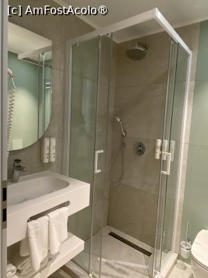 [P08] Bavaria Blu, Mamaia. Baia camerei duble. » foto by Floria
 - 
<span class="allrVoted glyphicon glyphicon-heart hidden" id="av1503939"></span>
<a class="m-l-10 hidden" id="sv1503939" onclick="voting_Foto_DelVot(,1503939,1957)" role="button">șterge vot <span class="glyphicon glyphicon-remove"></span></a>
<a id="v91503939" class=" c-red"  onclick="voting_Foto_SetVot(1503939)" role="button"><span class="glyphicon glyphicon-heart-empty"></span> <b>LIKE</b> = Votează poza</a> <img class="hidden"  id="f1503939W9" src="/imagini/loader.gif" border="0" /><span class="AjErrMes hidden" id="e1503939ErM"></span>