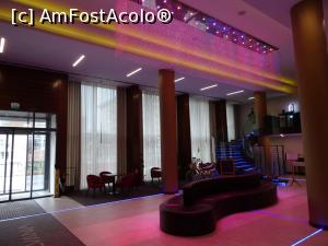 [P03] Lobby - Hotel Transilvania - Alba Iulia.  » foto by tata123 🔱
 - 
<span class="allrVoted glyphicon glyphicon-heart hidden" id="av950787"></span>
<a class="m-l-10 hidden" id="sv950787" onclick="voting_Foto_DelVot(,950787,1970)" role="button">șterge vot <span class="glyphicon glyphicon-remove"></span></a>
<a id="v9950787" class=" c-red"  onclick="voting_Foto_SetVot(950787)" role="button"><span class="glyphicon glyphicon-heart-empty"></span> <b>LIKE</b> = Votează poza</a> <img class="hidden"  id="f950787W9" src="/imagini/loader.gif" border="0" /><span class="AjErrMes hidden" id="e950787ErM"></span>