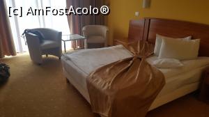 [P01] pe la hotel Parc » foto by robert
 - 
<span class="allrVoted glyphicon glyphicon-heart hidden" id="av951997"></span>
<a class="m-l-10 hidden" id="sv951997" onclick="voting_Foto_DelVot(,951997,1971)" role="button">șterge vot <span class="glyphicon glyphicon-remove"></span></a>
<a id="v9951997" class=" c-red"  onclick="voting_Foto_SetVot(951997)" role="button"><span class="glyphicon glyphicon-heart-empty"></span> <b>LIKE</b> = Votează poza</a> <img class="hidden"  id="f951997W9" src="/imagini/loader.gif" border="0" /><span class="AjErrMes hidden" id="e951997ErM"></span>