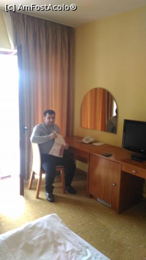 [P04] am inceput sa studiez un pliant » foto by zlatna
 - 
<span class="allrVoted glyphicon glyphicon-heart hidden" id="av954073"></span>
<a class="m-l-10 hidden" id="sv954073" onclick="voting_Foto_DelVot(,954073,1971)" role="button">șterge vot <span class="glyphicon glyphicon-remove"></span></a>
<a id="v9954073" class=" c-red"  onclick="voting_Foto_SetVot(954073)" role="button"><span class="glyphicon glyphicon-heart-empty"></span> <b>LIKE</b> = Votează poza</a> <img class="hidden"  id="f954073W9" src="/imagini/loader.gif" border="0" /><span class="AjErrMes hidden" id="e954073ErM"></span>
