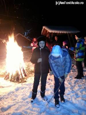 [P03] Foc de tabara » foto by gabriel3108
 - 
<span class="allrVoted glyphicon glyphicon-heart hidden" id="av584698"></span>
<a class="m-l-10 hidden" id="sv584698" onclick="voting_Foto_DelVot(,584698,1986)" role="button">șterge vot <span class="glyphicon glyphicon-remove"></span></a>
<a id="v9584698" class=" c-red"  onclick="voting_Foto_SetVot(584698)" role="button"><span class="glyphicon glyphicon-heart-empty"></span> <b>LIKE</b> = Votează poza</a> <img class="hidden"  id="f584698W9" src="/imagini/loader.gif" border="0" /><span class="AjErrMes hidden" id="e584698ErM"></span>