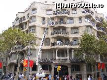 [P23] La Pedrera sau Casa Mila tot proiectata de Gaudi » foto by zpedro*
 - 
<span class="allrVoted glyphicon glyphicon-heart hidden" id="av95887"></span>
<a class="m-l-10 hidden" id="sv95887" onclick="voting_Foto_DelVot(,95887,1999)" role="button">șterge vot <span class="glyphicon glyphicon-remove"></span></a>
<a id="v995887" class=" c-red"  onclick="voting_Foto_SetVot(95887)" role="button"><span class="glyphicon glyphicon-heart-empty"></span> <b>LIKE</b> = Votează poza</a> <img class="hidden"  id="f95887W9" src="/imagini/loader.gif" border="0" /><span class="AjErrMes hidden" id="e95887ErM"></span>
