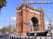 [P09] Arcul de triumf din Bu...Barcelona » foto by zpedro*
 - 
<span class="allrVoted glyphicon glyphicon-heart hidden" id="av95873"></span>
<a class="m-l-10 hidden" id="sv95873" onclick="voting_Foto_DelVot(,95873,1999)" role="button">șterge vot <span class="glyphicon glyphicon-remove"></span></a>
<a id="v995873" class=" c-red"  onclick="voting_Foto_SetVot(95873)" role="button"><span class="glyphicon glyphicon-heart-empty"></span> <b>LIKE</b> = Votează poza</a> <img class="hidden"  id="f95873W9" src="/imagini/loader.gif" border="0" /><span class="AjErrMes hidden" id="e95873ErM"></span>