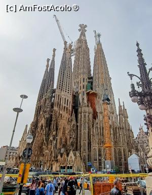 [P12] Sagrada familia. » foto by Radix7
 - 
<span class="allrVoted glyphicon glyphicon-heart hidden" id="av1524992"></span>
<a class="m-l-10 hidden" id="sv1524992" onclick="voting_Foto_DelVot(,1524992,1999)" role="button">șterge vot <span class="glyphicon glyphicon-remove"></span></a>
<a id="v91524992" class=" c-red"  onclick="voting_Foto_SetVot(1524992)" role="button"><span class="glyphicon glyphicon-heart-empty"></span> <b>LIKE</b> = Votează poza</a> <img class="hidden"  id="f1524992W9" src="/imagini/loader.gif" border="0" /><span class="AjErrMes hidden" id="e1524992ErM"></span>