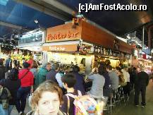[P81] Pinotxo Bar. Toate vedetele care trec prin Barcelona (si au pretentii de sofisticati) sunt aduse in acest loc. Va vine sa credeti? La Boqueria » foto by TraianS
 - 
<span class="allrVoted glyphicon glyphicon-heart hidden" id="av291524"></span>
<a class="m-l-10 hidden" id="sv291524" onclick="voting_Foto_DelVot(,291524,1999)" role="button">șterge vot <span class="glyphicon glyphicon-remove"></span></a>
<a id="v9291524" class=" c-red"  onclick="voting_Foto_SetVot(291524)" role="button"><span class="glyphicon glyphicon-heart-empty"></span> <b>LIKE</b> = Votează poza</a> <img class="hidden"  id="f291524W9" src="/imagini/loader.gif" border="0" /><span class="AjErrMes hidden" id="e291524ErM"></span>