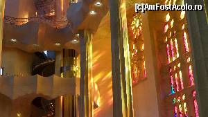 [P04] Lumina care pătrunde prin vitraliile bazilicii Sagrada Familia » foto by iuliaen
 - 
<span class="allrVoted glyphicon glyphicon-heart hidden" id="av616306"></span>
<a class="m-l-10 hidden" id="sv616306" onclick="voting_Foto_DelVot(,616306,1999)" role="button">șterge vot <span class="glyphicon glyphicon-remove"></span></a>
<a id="v9616306" class=" c-red"  onclick="voting_Foto_SetVot(616306)" role="button"><span class="glyphicon glyphicon-heart-empty"></span> <b>LIKE</b> = Votează poza</a> <img class="hidden"  id="f616306W9" src="/imagini/loader.gif" border="0" /><span class="AjErrMes hidden" id="e616306ErM"></span>