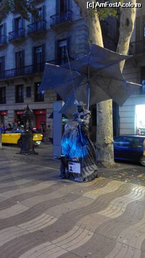 [P11] Artist ambulant de pe La Rambla » foto by cdiana
 - 
<span class="allrVoted glyphicon glyphicon-heart hidden" id="av531368"></span>
<a class="m-l-10 hidden" id="sv531368" onclick="voting_Foto_DelVot(,531368,1999)" role="button">șterge vot <span class="glyphicon glyphicon-remove"></span></a>
<a id="v9531368" class=" c-red"  onclick="voting_Foto_SetVot(531368)" role="button"><span class="glyphicon glyphicon-heart-empty"></span> <b>LIKE</b> = Votează poza</a> <img class="hidden"  id="f531368W9" src="/imagini/loader.gif" border="0" /><span class="AjErrMes hidden" id="e531368ErM"></span>