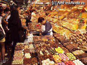 [P26] Mercat de la Boqueria. Mmm...  » foto by Carmen Ion
 - 
<span class="allrVoted glyphicon glyphicon-heart hidden" id="av531507"></span>
<a class="m-l-10 hidden" id="sv531507" onclick="voting_Foto_DelVot(,531507,1999)" role="button">șterge vot <span class="glyphicon glyphicon-remove"></span></a>
<a id="v9531507" class=" c-red"  onclick="voting_Foto_SetVot(531507)" role="button"><span class="glyphicon glyphicon-heart-empty"></span> <b>LIKE</b> = Votează poza</a> <img class="hidden"  id="f531507W9" src="/imagini/loader.gif" border="0" /><span class="AjErrMes hidden" id="e531507ErM"></span>