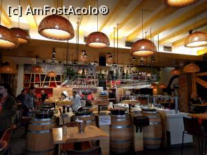 [P12] Restaurantul I'Tapa, in Barri Gotic de tipul 'All you can eat'. Mancarea delicioasa, tapas-urile criminale!  » foto by cris71
 - 
<span class="allrVoted glyphicon glyphicon-heart hidden" id="av897428"></span>
<a class="m-l-10 hidden" id="sv897428" onclick="voting_Foto_DelVot(,897428,1999)" role="button">șterge vot <span class="glyphicon glyphicon-remove"></span></a>
<a id="v9897428" class=" c-red"  onclick="voting_Foto_SetVot(897428)" role="button"><span class="glyphicon glyphicon-heart-empty"></span> <b>LIKE</b> = Votează poza</a> <img class="hidden"  id="f897428W9" src="/imagini/loader.gif" border="0" /><span class="AjErrMes hidden" id="e897428ErM"></span>