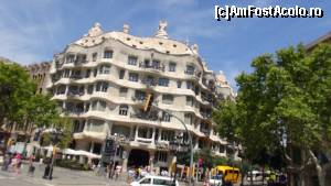 [P12] Casa Mila » foto by scoty
 - 
<span class="allrVoted glyphicon glyphicon-heart hidden" id="av685163"></span>
<a class="m-l-10 hidden" id="sv685163" onclick="voting_Foto_DelVot(,685163,1999)" role="button">șterge vot <span class="glyphicon glyphicon-remove"></span></a>
<a id="v9685163" class=" c-red"  onclick="voting_Foto_SetVot(685163)" role="button"><span class="glyphicon glyphicon-heart-empty"></span> <b>LIKE</b> = Votează poza</a> <img class="hidden"  id="f685163W9" src="/imagini/loader.gif" border="0" /><span class="AjErrMes hidden" id="e685163ErM"></span>
