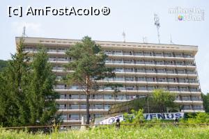 [P01] Hotel Venus Slanic Moldova » foto by micamiha
 - 
<span class="allrVoted glyphicon glyphicon-heart hidden" id="av1004725"></span>
<a class="m-l-10 hidden" id="sv1004725" onclick="voting_Foto_DelVot(,1004725,2004)" role="button">șterge vot <span class="glyphicon glyphicon-remove"></span></a>
<a id="v91004725" class=" c-red"  onclick="voting_Foto_SetVot(1004725)" role="button"><span class="glyphicon glyphicon-heart-empty"></span> <b>LIKE</b> = Votează poza</a> <img class="hidden"  id="f1004725W9" src="/imagini/loader.gif" border="0" /><span class="AjErrMes hidden" id="e1004725ErM"></span>