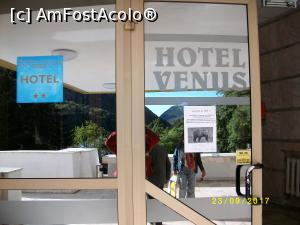 [P10] Atentie la ursi! <p> In loc de Bine ati venit!  » foto by profesor73
 - 
<span class="allrVoted glyphicon glyphicon-heart hidden" id="av944832"></span>
<a class="m-l-10 hidden" id="sv944832" onclick="voting_Foto_DelVot(,944832,2004)" role="button">șterge vot <span class="glyphicon glyphicon-remove"></span></a>
<a id="v9944832" class=" c-red"  onclick="voting_Foto_SetVot(944832)" role="button"><span class="glyphicon glyphicon-heart-empty"></span> <b>LIKE</b> = Votează poza</a> <img class="hidden"  id="f944832W9" src="/imagini/loader.gif" border="0" /><span class="AjErrMes hidden" id="e944832ErM"></span>