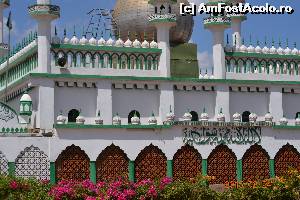 [P05] Moschee in Mombasa » foto by Kyandra
 - 
<span class="allrVoted glyphicon glyphicon-heart hidden" id="av602005"></span>
<a class="m-l-10 hidden" id="sv602005" onclick="voting_Foto_DelVot(,602005,2009)" role="button">șterge vot <span class="glyphicon glyphicon-remove"></span></a>
<a id="v9602005" class=" c-red"  onclick="voting_Foto_SetVot(602005)" role="button"><span class="glyphicon glyphicon-heart-empty"></span> <b>LIKE</b> = Votează poza</a> <img class="hidden"  id="f602005W9" src="/imagini/loader.gif" border="0" /><span class="AjErrMes hidden" id="e602005ErM"></span>