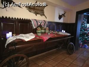 [P22] Decor la intrarea în restaurant » foto by crismis
 - 
<span class="allrVoted glyphicon glyphicon-heart hidden" id="av824799"></span>
<a class="m-l-10 hidden" id="sv824799" onclick="voting_Foto_DelVot(,824799,2010)" role="button">șterge vot <span class="glyphicon glyphicon-remove"></span></a>
<a id="v9824799" class=" c-red"  onclick="voting_Foto_SetVot(824799)" role="button"><span class="glyphicon glyphicon-heart-empty"></span> <b>LIKE</b> = Votează poza</a> <img class="hidden"  id="f824799W9" src="/imagini/loader.gif" border="0" /><span class="AjErrMes hidden" id="e824799ErM"></span>
