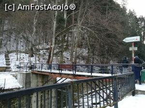 [P26] În apropierea hotelului încep unele dintre traseele turistice din Slănic-Moldova » foto by crismis
 - 
<span class="allrVoted glyphicon glyphicon-heart hidden" id="av824804"></span>
<a class="m-l-10 hidden" id="sv824804" onclick="voting_Foto_DelVot(,824804,2010)" role="button">șterge vot <span class="glyphicon glyphicon-remove"></span></a>
<a id="v9824804" class=" c-red"  onclick="voting_Foto_SetVot(824804)" role="button"><span class="glyphicon glyphicon-heart-empty"></span> <b>LIKE</b> = Votează poza</a> <img class="hidden"  id="f824804W9" src="/imagini/loader.gif" border="0" /><span class="AjErrMes hidden" id="e824804ErM"></span>
