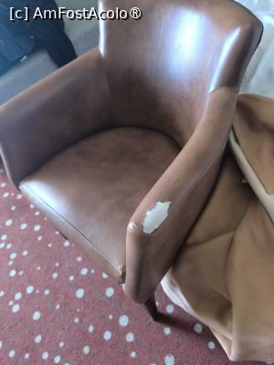 [P04] Fotoliul din camera 323 » foto by csm34
 - 
<span class="allrVoted glyphicon glyphicon-heart hidden" id="av1521344"></span>
<a class="m-l-10 hidden" id="sv1521344" onclick="voting_Foto_DelVot(,1521344,2029)" role="button">șterge vot <span class="glyphicon glyphicon-remove"></span></a>
<a id="v91521344" class=" c-red"  onclick="voting_Foto_SetVot(1521344)" role="button"><span class="glyphicon glyphicon-heart-empty"></span> <b>LIKE</b> = Votează poza</a> <img class="hidden"  id="f1521344W9" src="/imagini/loader.gif" border="0" /><span class="AjErrMes hidden" id="e1521344ErM"></span>