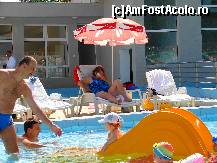[P23] piscina pentru copii » foto by cosminp
 - 
<span class="allrVoted glyphicon glyphicon-heart hidden" id="av36759"></span>
<a class="m-l-10 hidden" id="sv36759" onclick="voting_Foto_DelVot(,36759,2030)" role="button">șterge vot <span class="glyphicon glyphicon-remove"></span></a>
<a id="v936759" class=" c-red"  onclick="voting_Foto_SetVot(36759)" role="button"><span class="glyphicon glyphicon-heart-empty"></span> <b>LIKE</b> = Votează poza</a> <img class="hidden"  id="f36759W9" src="/imagini/loader.gif" border="0" /><span class="AjErrMes hidden" id="e36759ErM"></span>