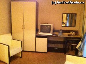 [P02] Camera hotel International, Baile Felix.  » foto by ARA
 - 
<span class="allrVoted glyphicon glyphicon-heart hidden" id="av517882"></span>
<a class="m-l-10 hidden" id="sv517882" onclick="voting_Foto_DelVot(,517882,2030)" role="button">șterge vot <span class="glyphicon glyphicon-remove"></span></a>
<a id="v9517882" class=" c-red"  onclick="voting_Foto_SetVot(517882)" role="button"><span class="glyphicon glyphicon-heart-empty"></span> <b>LIKE</b> = Votează poza</a> <img class="hidden"  id="f517882W9" src="/imagini/loader.gif" border="0" /><span class="AjErrMes hidden" id="e517882ErM"></span>