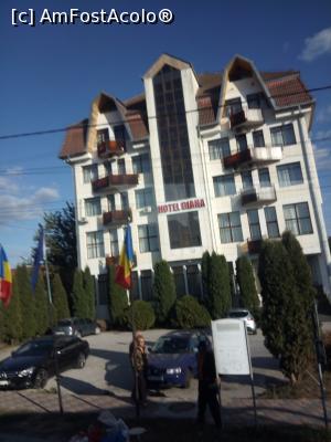 [P01] FATADA  FRONTALA HOTEL » foto by ile57b
 - 
<span class="allrVoted glyphicon glyphicon-heart hidden" id="av1290367"></span>
<a class="m-l-10 hidden" id="sv1290367" onclick="voting_Foto_DelVot(,1290367,2037)" role="button">șterge vot <span class="glyphicon glyphicon-remove"></span></a>
<a id="v91290367" class=" c-red"  onclick="voting_Foto_SetVot(1290367)" role="button"><span class="glyphicon glyphicon-heart-empty"></span> <b>LIKE</b> = Votează poza</a> <img class="hidden"  id="f1290367W9" src="/imagini/loader.gif" border="0" /><span class="AjErrMes hidden" id="e1290367ErM"></span>