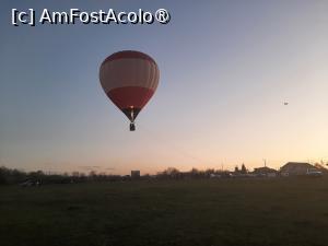 [P77] Balonul cu aer cald » foto by adso
 - 
<span class="allrVoted glyphicon glyphicon-heart hidden" id="av1521883"></span>
<a class="m-l-10 hidden" id="sv1521883" onclick="voting_Foto_DelVot(,1521883,2041)" role="button">șterge vot <span class="glyphicon glyphicon-remove"></span></a>
<a id="v91521883" class=" c-red"  onclick="voting_Foto_SetVot(1521883)" role="button"><span class="glyphicon glyphicon-heart-empty"></span> <b>LIKE</b> = Votează poza</a> <img class="hidden"  id="f1521883W9" src="/imagini/loader.gif" border="0" /><span class="AjErrMes hidden" id="e1521883ErM"></span>