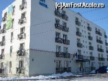 [P06] Hotelul e un fost camin de nefamilisti renovat , din pacate se invecineaza cu alte camine de nefamilisti nerenovate » foto by ionescunic
 - 
<span class="allrVoted glyphicon glyphicon-heart hidden" id="av44793"></span>
<a class="m-l-10 hidden" id="sv44793" onclick="voting_Foto_DelVot(,44793,2059)" role="button">șterge vot <span class="glyphicon glyphicon-remove"></span></a>
<a id="v944793" class=" c-red"  onclick="voting_Foto_SetVot(44793)" role="button"><span class="glyphicon glyphicon-heart-empty"></span> <b>LIKE</b> = Votează poza</a> <img class="hidden"  id="f44793W9" src="/imagini/loader.gif" border="0" /><span class="AjErrMes hidden" id="e44793ErM"></span>