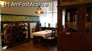 [P23] Hotel Internațional București - sala de mic dejun/restaurant Tirol » foto by creivean
 - 
<span class="allrVoted glyphicon glyphicon-heart hidden" id="av1303129"></span>
<a class="m-l-10 hidden" id="sv1303129" onclick="voting_Foto_DelVot(,1303129,2093)" role="button">șterge vot <span class="glyphicon glyphicon-remove"></span></a>
<a id="v91303129" class=" c-red"  onclick="voting_Foto_SetVot(1303129)" role="button"><span class="glyphicon glyphicon-heart-empty"></span> <b>LIKE</b> = Votează poza</a> <img class="hidden"  id="f1303129W9" src="/imagini/loader.gif" border="0" /><span class="AjErrMes hidden" id="e1303129ErM"></span>